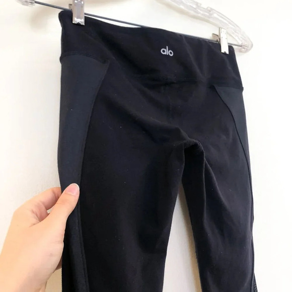 Alo Yoga Black Mesh Shine Mid Rise Cropped Compression Athletic Leggings XS - Picture 5 of 8